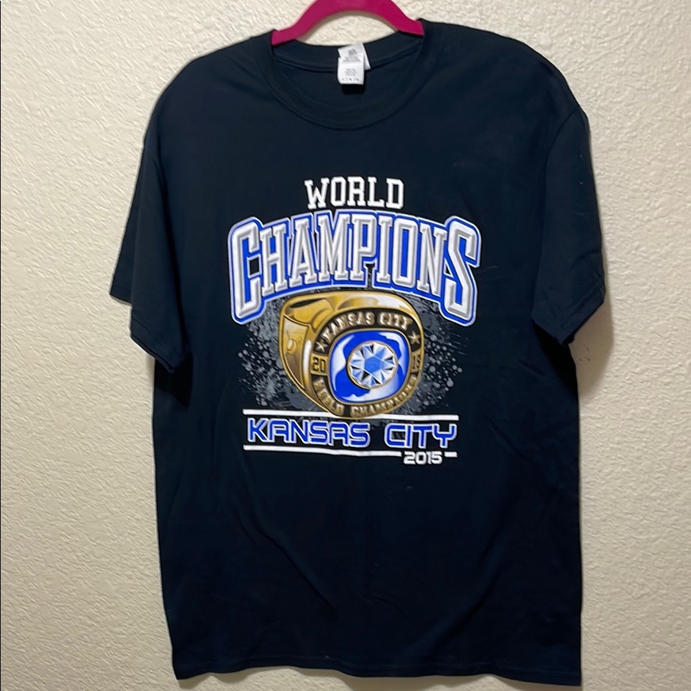 Kansas City Royals 2015 World Champions Black Tee Shirt. Very Good Condition.